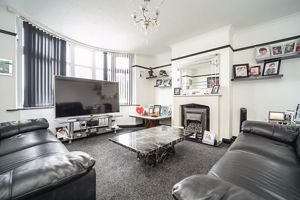 Sitting Room - click for photo gallery